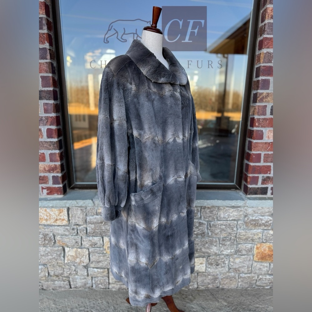 L/XL Full-Length Vintage Sheared Muskrat Fur Trench Coat by Maple Furriers